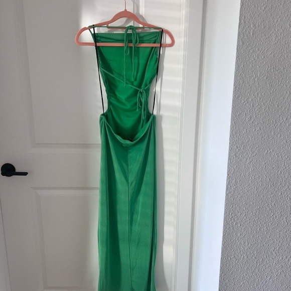 Elegant Green Sleeveless Maxi Open Back  Dress Size Large - Picture 8 of 11